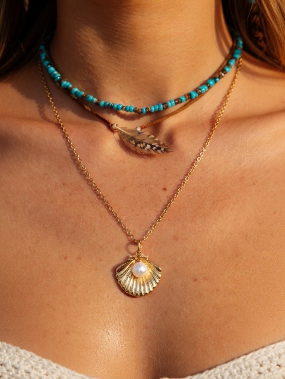 ANTHROPOLOGIE MINIMALIST SEASHELL NECKLACE 1